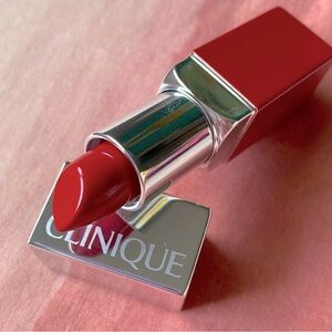 Clinique Love Pop!